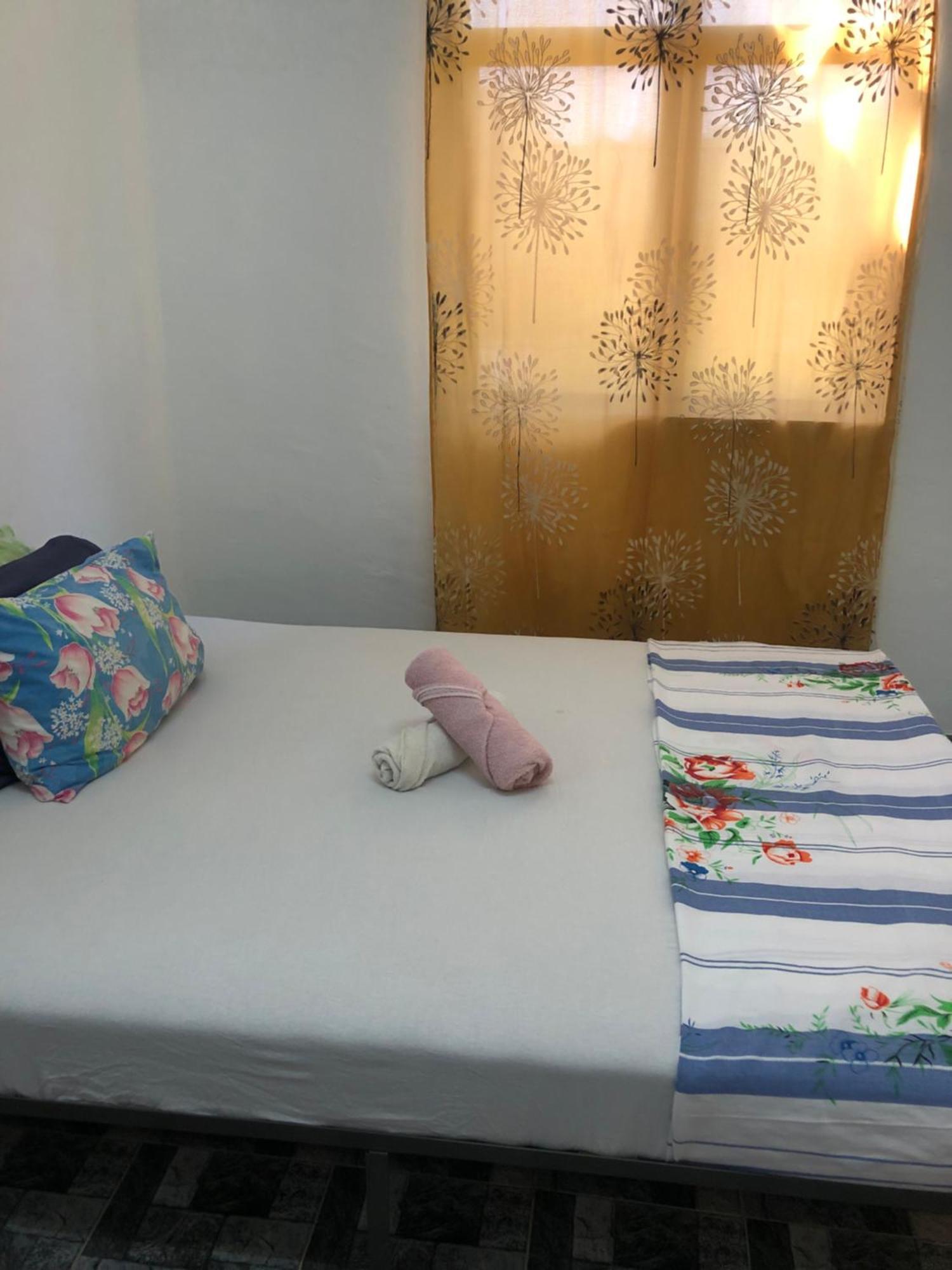 Homestay Idaman B B With 2 Room Aircond 2 Quen Bed And Not Sharing Room -Privacy 쿠알라트렝가누 외부 사진